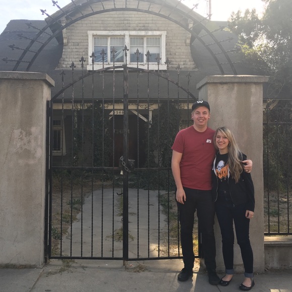 Meet your Posher, Margo - Picture 3 of 5